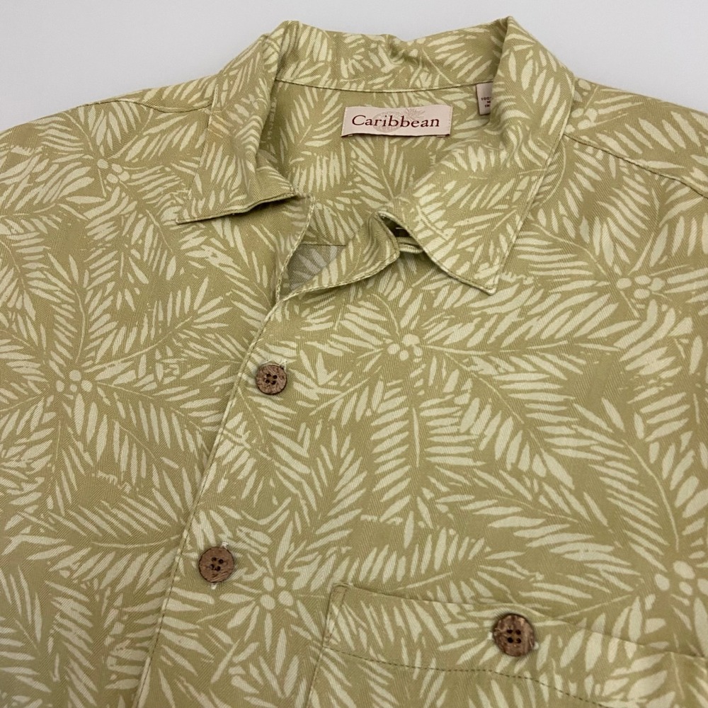 Caribbean Men's Green Palm‎ Leaf Print Button Up Camp Shirt Size M FLAW